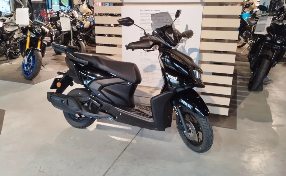 Angebot Yamaha RayZR Bild 5: Angebot Yamaha RayZR