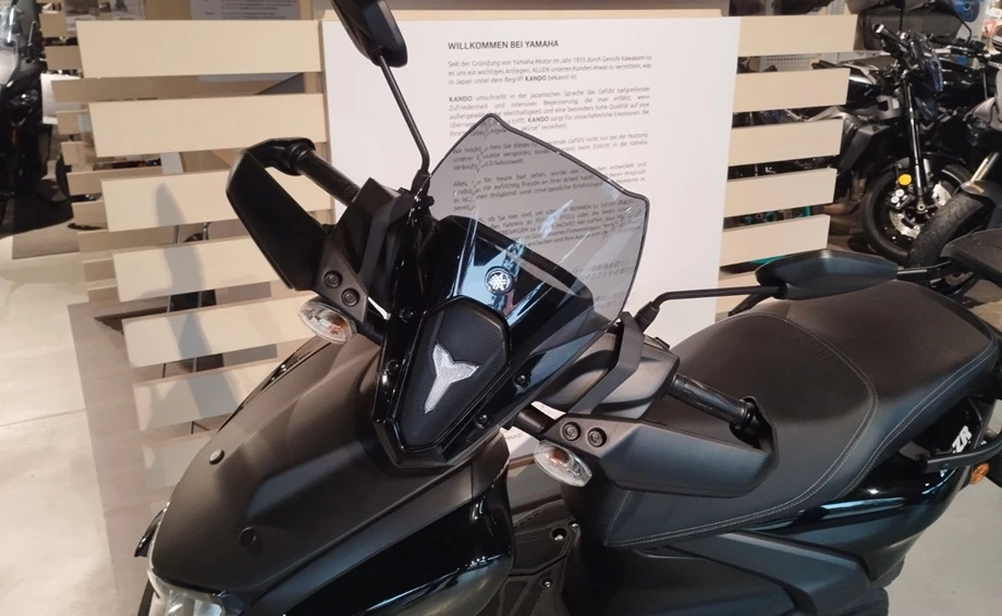 Angebot Yamaha RayZR Bild 7: Angebot Yamaha RayZR