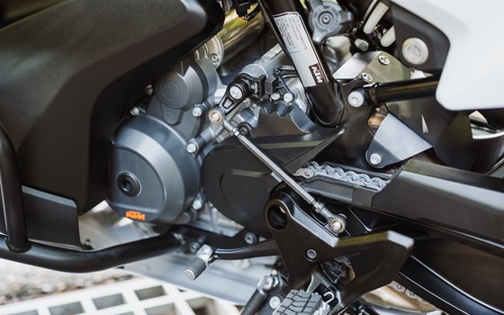 Gebrauchtmotorrad KTM 890 Adventure - Bild 27