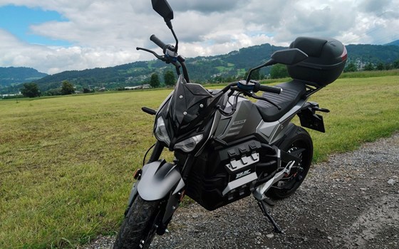 Gebrauchtmotorrad Dayi Motor E Odin 3.0S Pro - Bild 1 Gebrauchtmotorrad Dayi Motor E Odin 3.0S Pro - Bild 1