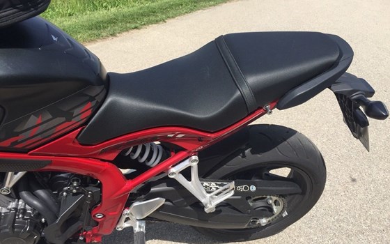 Gebrauchtmotorrad Honda CBR650R - Bild 6 Gebrauchtmotorrad Honda CBR650R - Bild 6