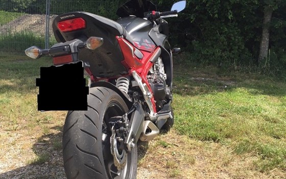 Gebrauchtmotorrad Honda CBR650R - Bild 7 Gebrauchtmotorrad Honda CBR650R - Bild 7