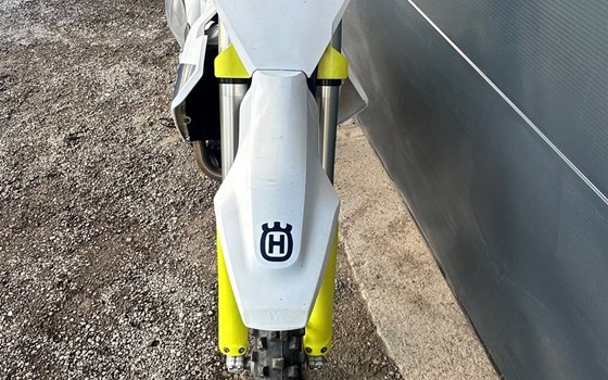 Gebrauchtmotorrad Husqvarna FC 250 - Bild 3 Gebrauchtmotorrad Husqvarna FC 250 - Bild 3