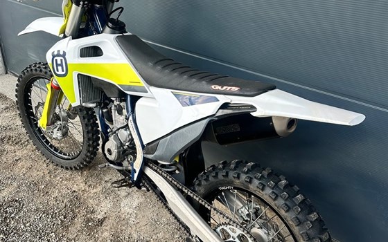 Gebrauchtmotorrad Husqvarna FC 250 - Bild 6 Gebrauchtmotorrad Husqvarna FC 250 - Bild 6