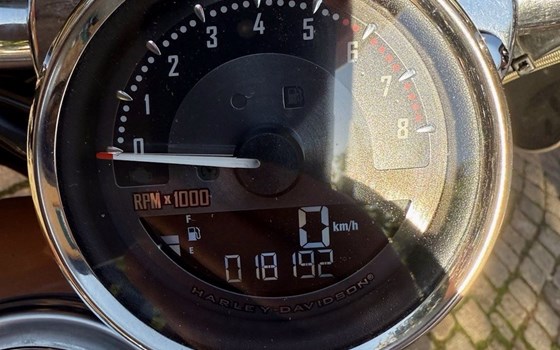 Gebrauchtmotorrad Harley-Davidson Sportster XL 1200 - Bild 7
