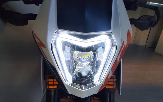 Gebrauchtmotorrad KTM 690 Duke R - Bild 11 Gebrauchtmotorrad KTM 690 Duke R - Bild 11