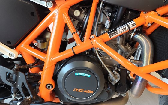 Gebrauchtmotorrad KTM 690 Duke R - Bild 16 Gebrauchtmotorrad KTM 690 Duke R - Bild 16