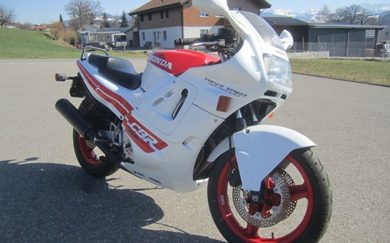 Motorrad Occasion Honda CBR 600 F - Bild 1
