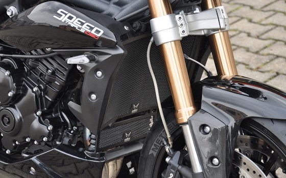 Gebrauchtmotorrad Triumph Speed Triple 1050 - Bild 12