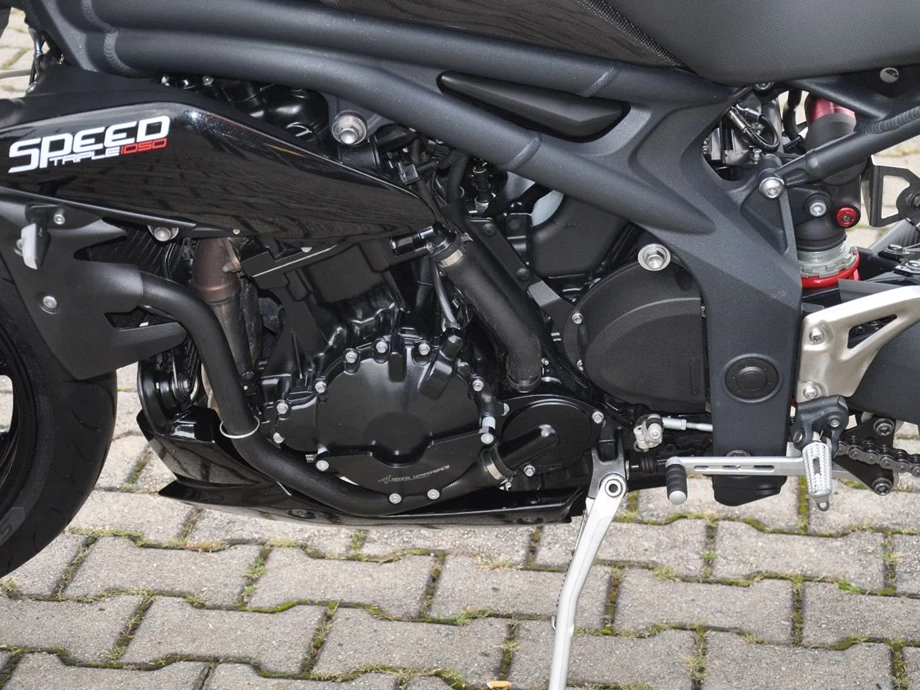 Angebot Triumph Speed Triple 1050 Bild 5: Angebot Triumph Speed Triple 1050