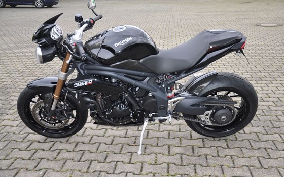 Gebrauchtmotorrad Triumph Speed Triple 1050 - Bild 6