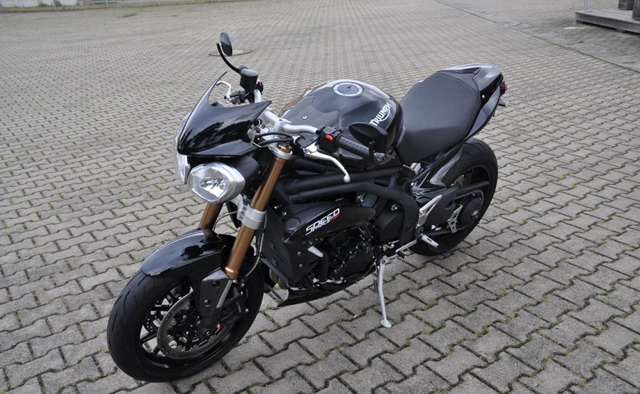 Angebot Triumph Speed Triple 1050 Bild 7: Angebot Triumph Speed Triple 1050
