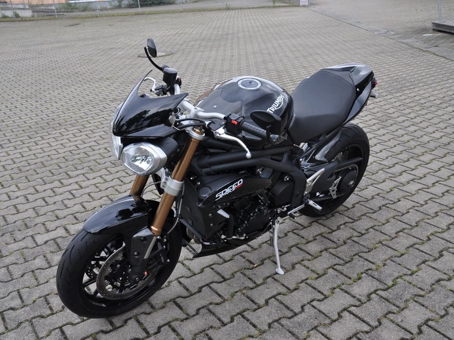Angebot Triumph Speed Triple 1050 Bild 7: Angebot Triumph Speed Triple 1050