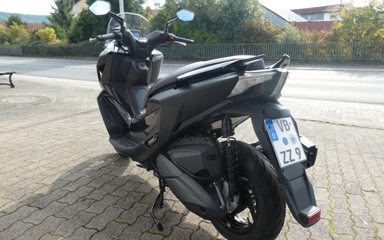 Gebrauchtmotorrad Kymco Downtown GT 350i TCS - Bild 8