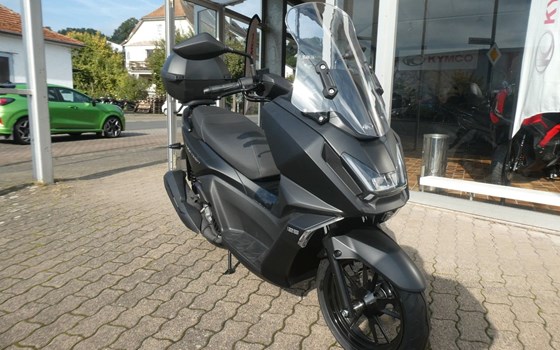 Gebrauchtmotorrad Kymco Sky Town 125i ABS - Bild 4