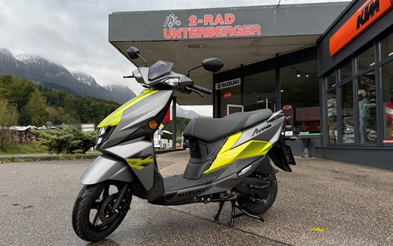 Gebrauchtmotorrad Suzuki Avenis 125 - Bild 1 Gebrauchtmotorrad Suzuki Avenis 125 - Bild 1