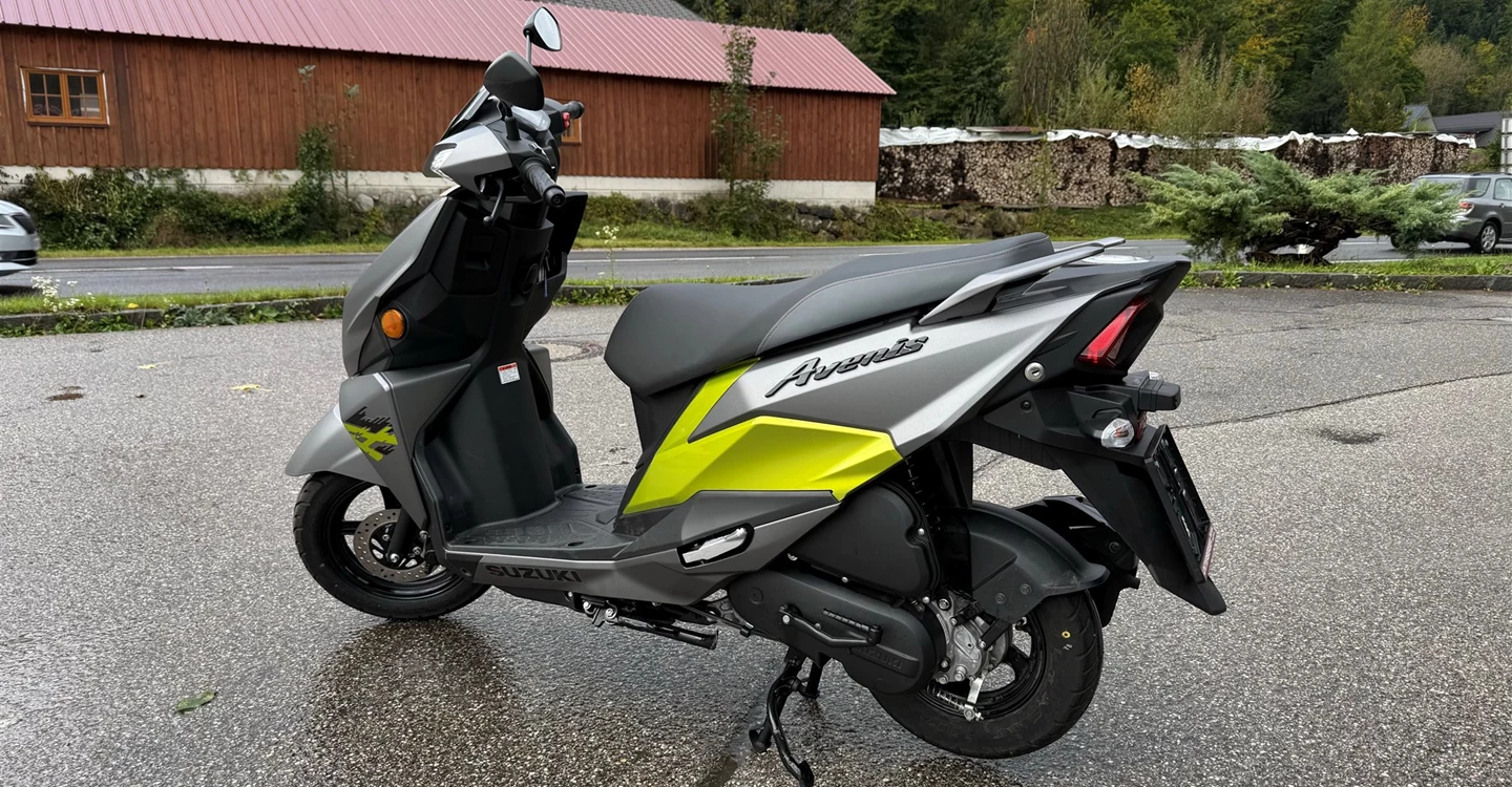 Zum Vergrößern bitte anklicken! Angebot Suzuki Avenis 125
