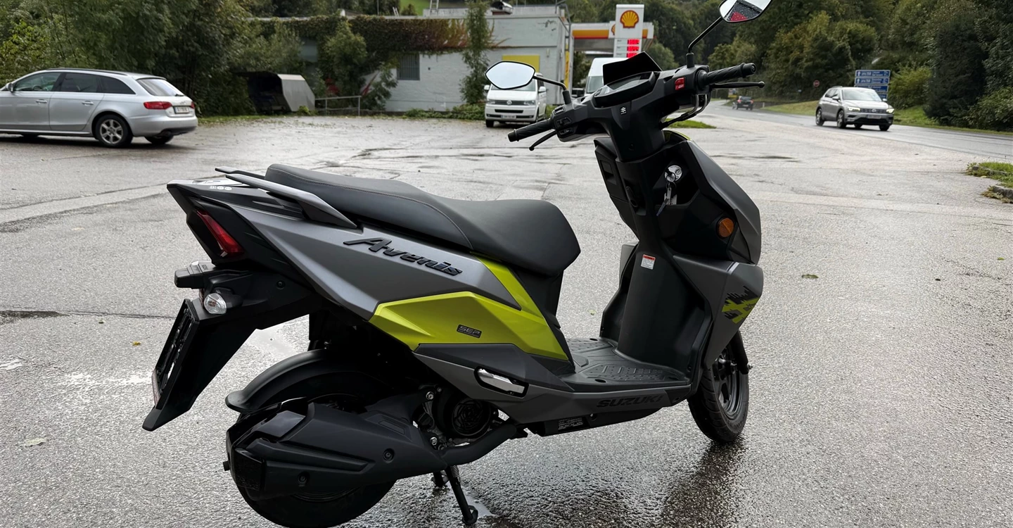 Zum Vergrößern bitte anklicken! Angebot Suzuki Avenis 125