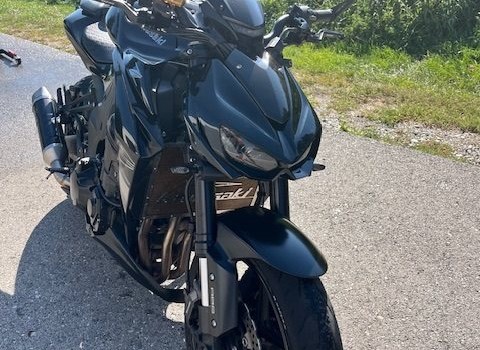 Gebrauchtmotorrad Kawasaki Z 1000 Black Edition - Bild 1 Gebrauchtmotorrad Kawasaki Z 1000 Black Edition - Bild 1