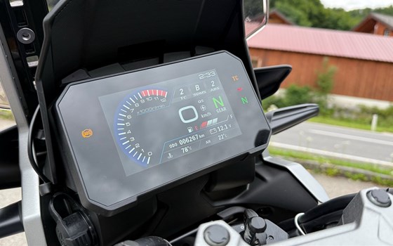 Gebrauchtmotorrad Suzuki V-Strom 1050DE - Bild 5 Gebrauchtmotorrad Suzuki V-Strom 1050DE - Bild 5