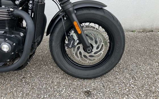 Gebrauchtmotorrad Triumph Bonneville Bobber Black - Bild 12 Gebrauchtmotorrad Triumph Bonneville Bobber Black - Bild 12