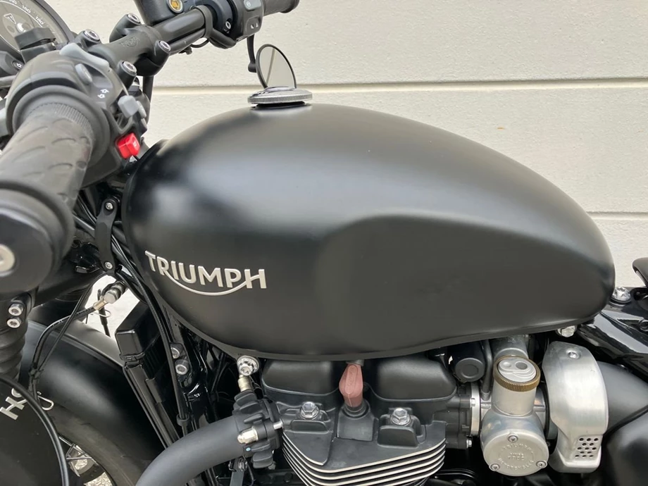 Angebot Triumph Bonneville Bobber Black Bild 3: Angebot Triumph Bonneville Bobber Black