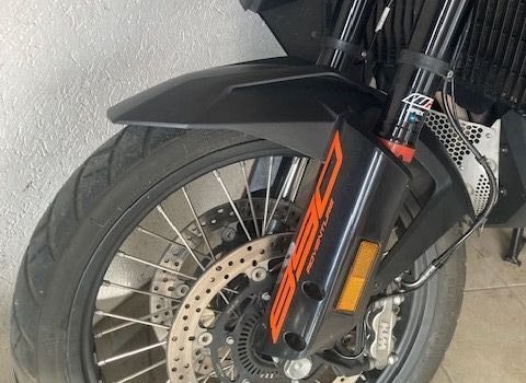 Gebrauchtmotorrad KTM 890 Adventure - Bild 3 Gebrauchtmotorrad KTM 890 Adventure - Bild 3