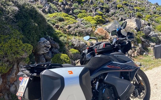 Gebrauchtmotorrad KTM 890 Adventure - Bild 5 Gebrauchtmotorrad KTM 890 Adventure - Bild 5