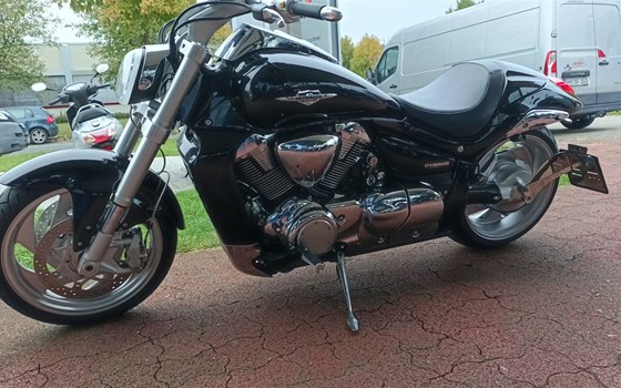 Gebrauchtmotorrad Suzuki VZR 1800 - Bild 3