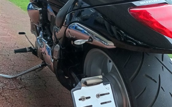 Gebrauchtmotorrad Suzuki VZR 1800 - Bild 5