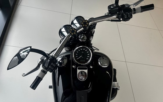 Gebrauchtmotorrad Harley-Davidson Dyna Fat Bob FXDF - Bild 9 Gebrauchtmotorrad Harley-Davidson Dyna Fat Bob FXDF - Bild 9