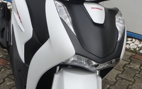 Neufahrzeug Honda SH150i - Bild 10