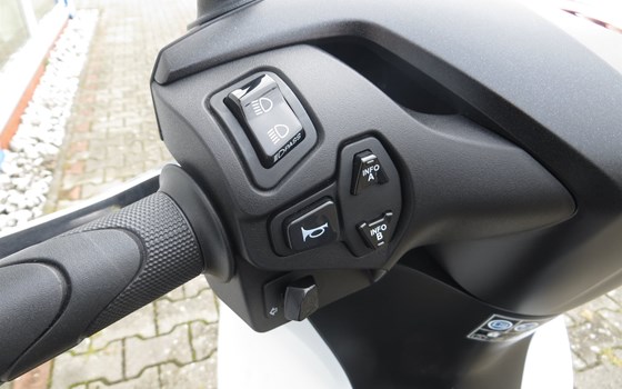 Neufahrzeug Honda SH150i - Bild 8