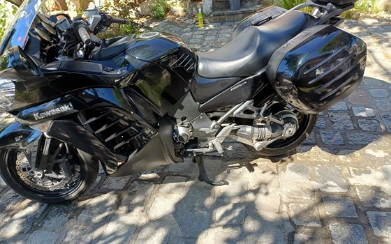Gebrauchtmotorrad Kawasaki GTR 1400 - Bild 10 Gebrauchtmotorrad Kawasaki GTR 1400 - Bild 10