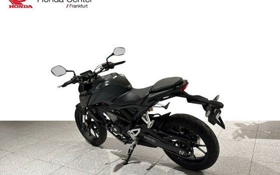 Gebrauchtmotorrad Honda CB125R - Bild 3