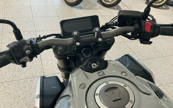 Gebrauchtmotorrad Honda CB650R - Bild 5