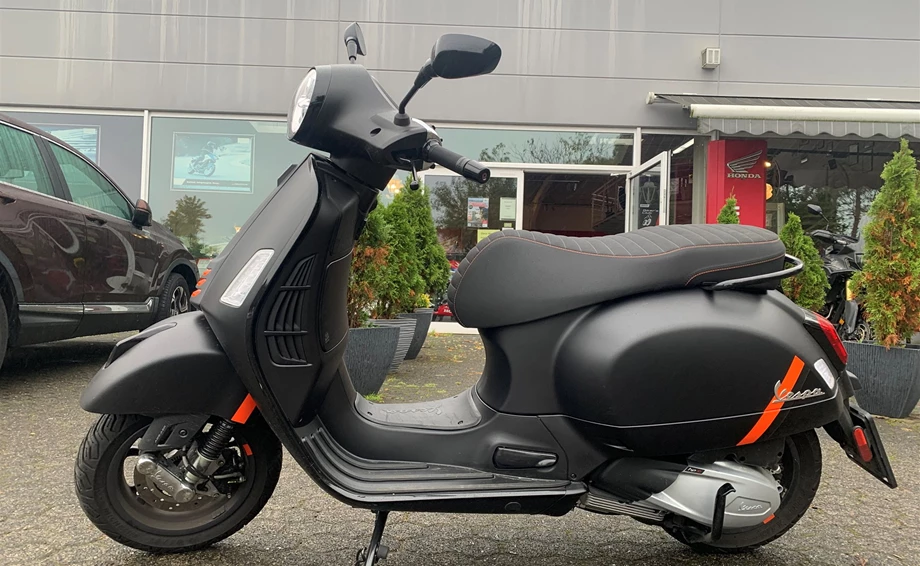 Offer Vespa GTS 300 hpe Bild 2: Offer Vespa GTS 300 hpe