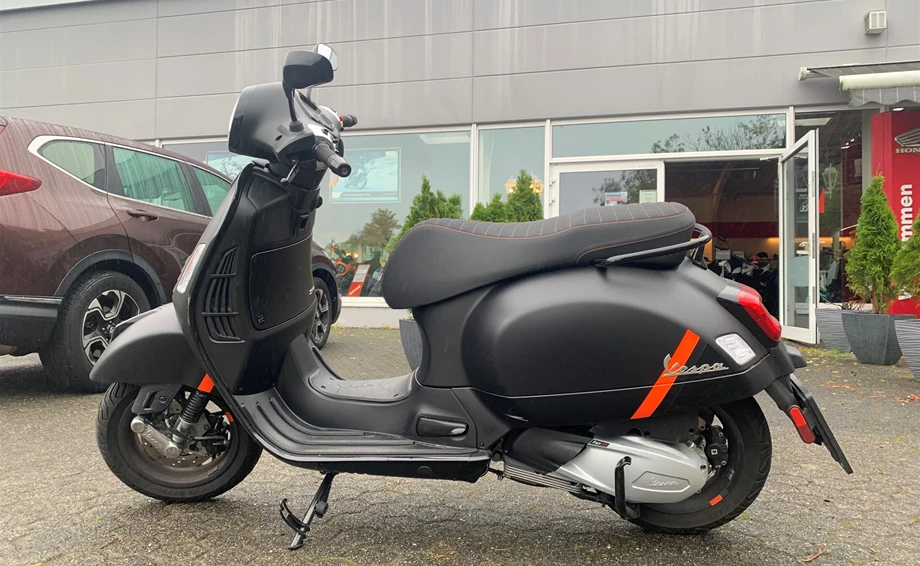 Offer Vespa GTS 300 hpe Bild 3: Offer Vespa GTS 300 hpe
