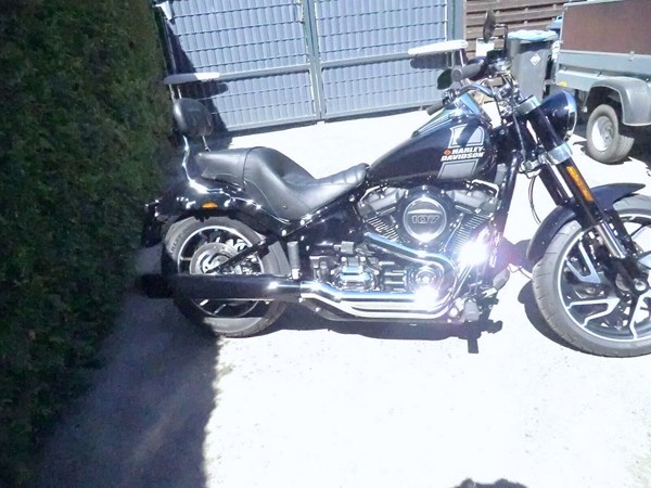 Gebrauchtmotorrad Harley-Davidson Softail Sport Glide FLSB