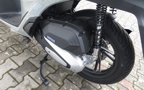 Neufahrzeug Honda SH125i - Bild 8