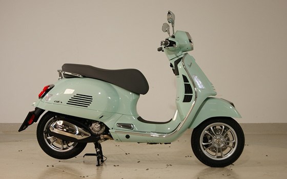 Gebrauchtmotorrad Vespa GTS 310 - Bild 3 Gebrauchtmotorrad Vespa GTS 310 - Bild 3