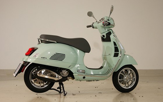 Gebrauchtmotorrad Vespa GTS 310 - Bild 4 Gebrauchtmotorrad Vespa GTS 310 - Bild 4