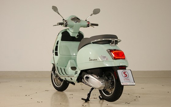 Gebrauchtmotorrad Vespa GTS 310 - Bild 8 Gebrauchtmotorrad Vespa GTS 310 - Bild 8