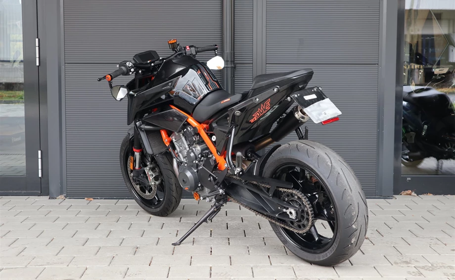 Angebot KTM 890 Duke R Bild 6: Angebot KTM 890 Duke R