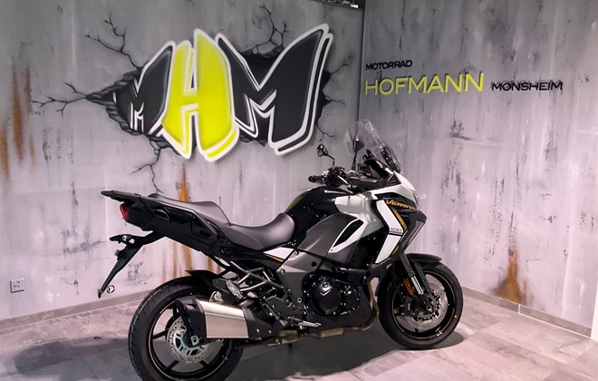 Kawasaki Versys 1100 SE