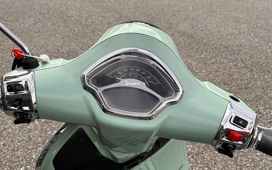 Neufahrzeug Vespa GTS 310 - Bild 5 Neufahrzeug Vespa GTS 310 - Bild 5