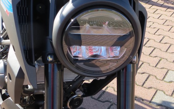 Neufahrzeug Honda CB125R - Bild 4