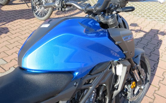 Neufahrzeug Honda CB125R - Bild 3