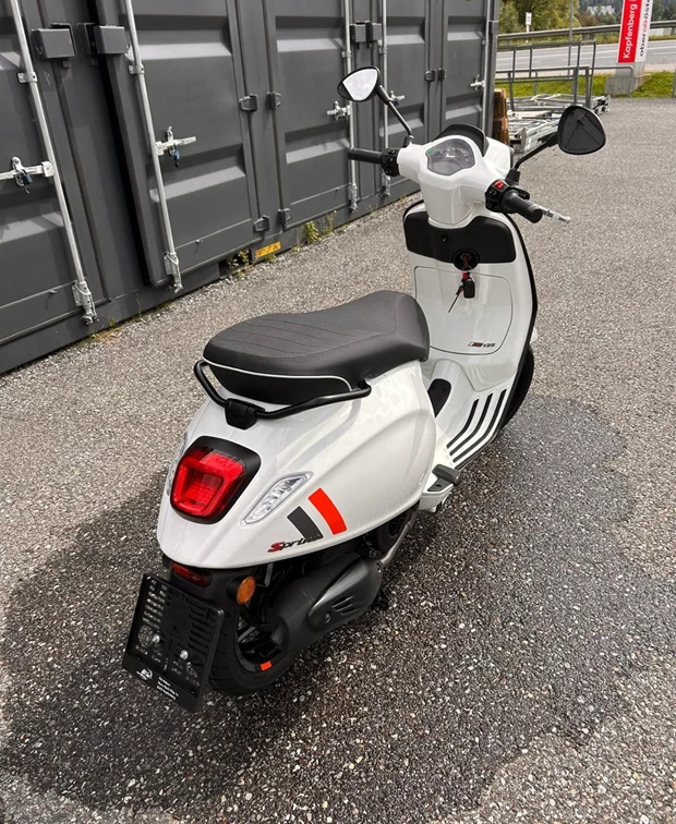 Vespa Sprint 125 S