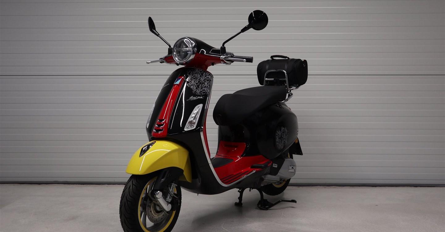 Angebot Vespa Primavera 125 Disney Mickey Mouse Edition